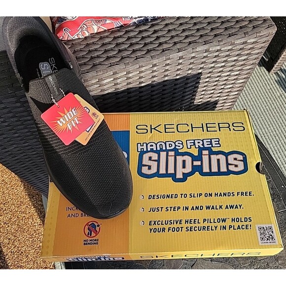 Skechers Hands Free Step-Ins Air Cooled Memory Foam SlipOn Sneaker Mens Size 12W - Picture 2 of 5